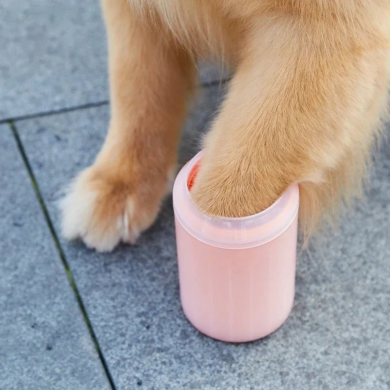 Escova Portátil de Silicone para Limpeza de Patas de Pets – Conforto e Higiene para Cães e Gatos!